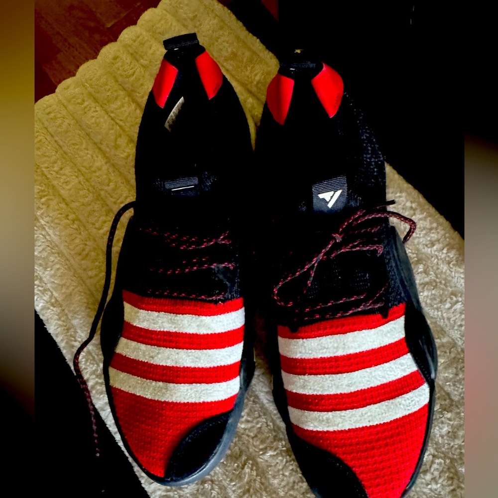 Kyrie shoes